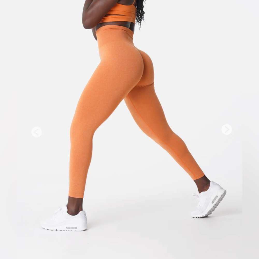 NVGTN Burnt Orange NV Seamless Leggings. Great condition, no tears or stains.